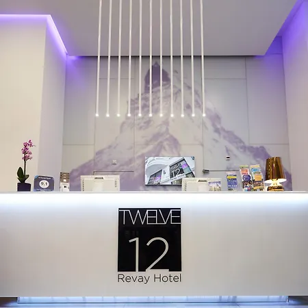 12 Revay 3*
