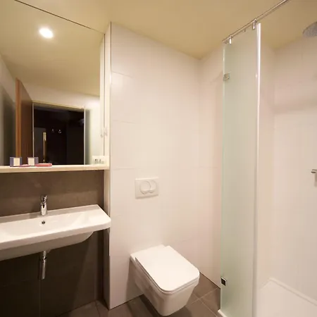 12 Revay 3* Budapest