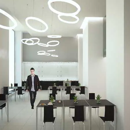 Hotel 12 Revay 3*