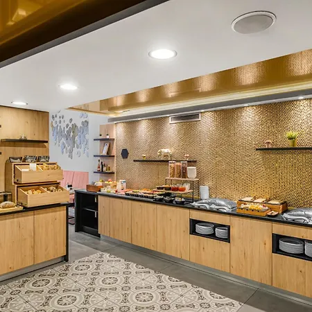 12 Revay 3* Budapeşte