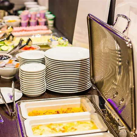 12 Revay 3* Budapest