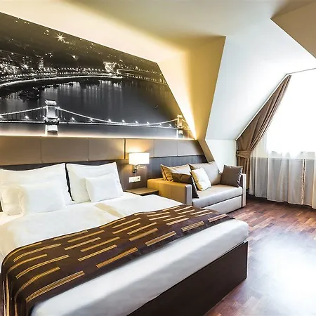 Hotel 12 Revay Budapest