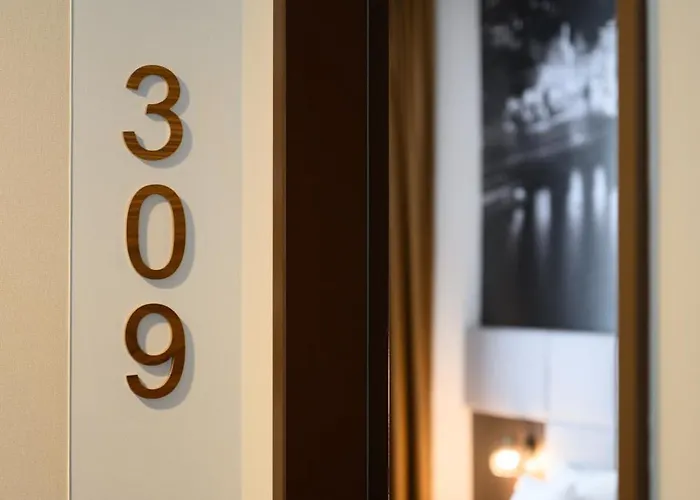 12 Revay 3* Budapesta